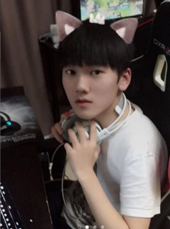 Kaiyun-关于JackeyLove回归赛场，赛况扑朔迷离首场状态亮眼，IG观众沸腾！的信息